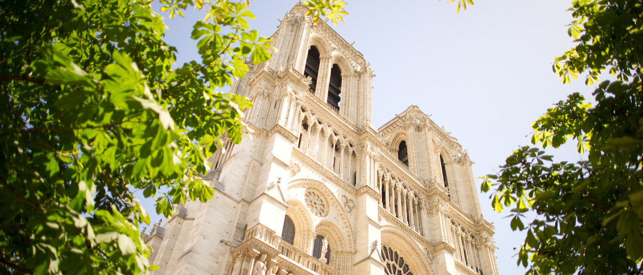 England & France Family Vacations | Adventures By Disney