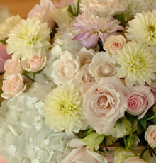 Altar pedestal arrangements