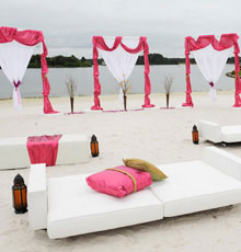 Beach lounge furniture