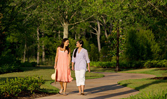Golden Oak - Family Resort Living