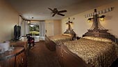 wdw-caribbean-beach-room-type-pirate-room-standard-view-170x96.jpg