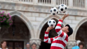 Sergio the Italian Clown Juggler